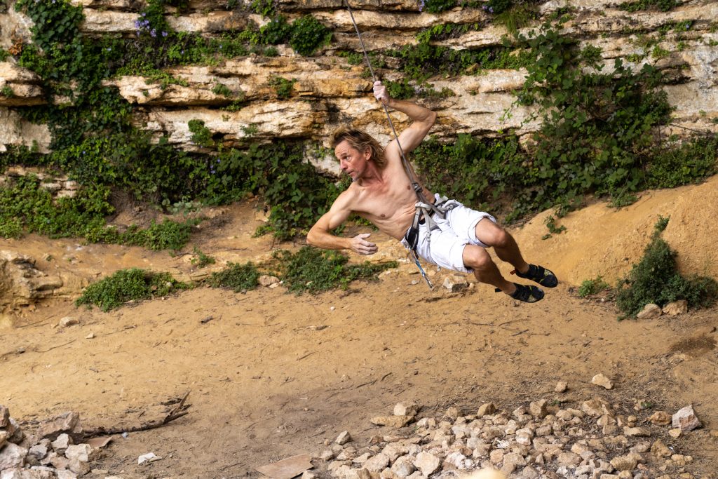 Antoine Le Menestrel volteggia a Monte Cucco (Foto di Gabriele Canu)