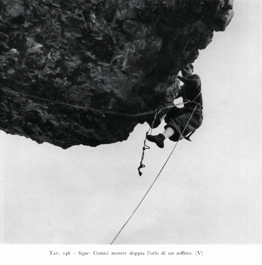 Comici supera un tetto in artificiale