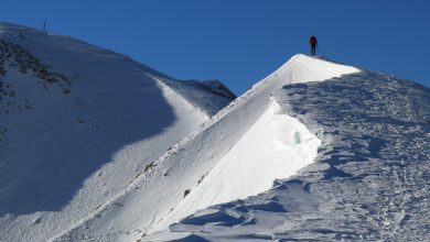 Photo of La ripartenza di Campo Imperatore: torna lo sci e rinasce l’albergo