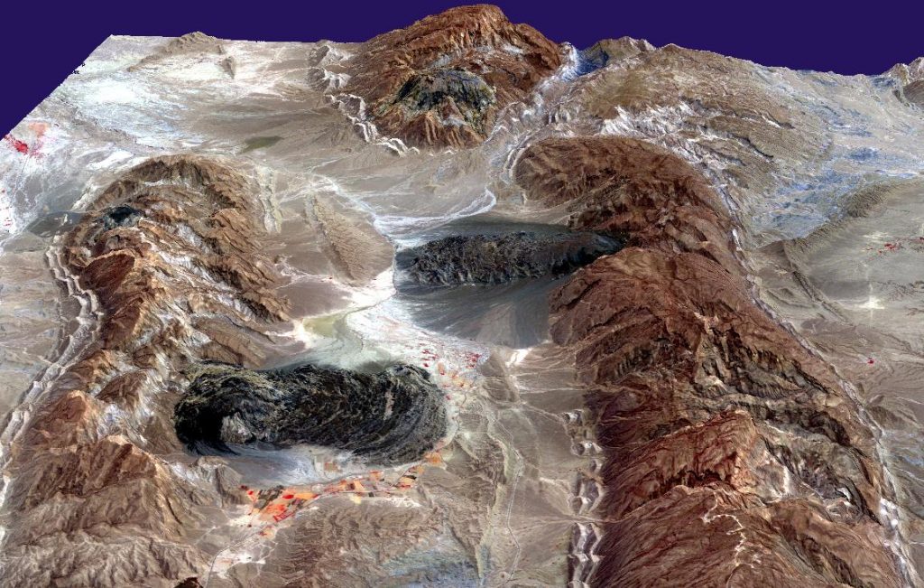 Ghiacciai del sale in Iran - Sito NASA Earth Observatory - Image courtesy NASA/GSFC/MITI/ERSDAC/JAROS, and U.S./Japan ASTER Science Team