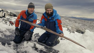 Photo of Dai ghiacci norvegesi emerge un paio di sci di 1300 anni fa