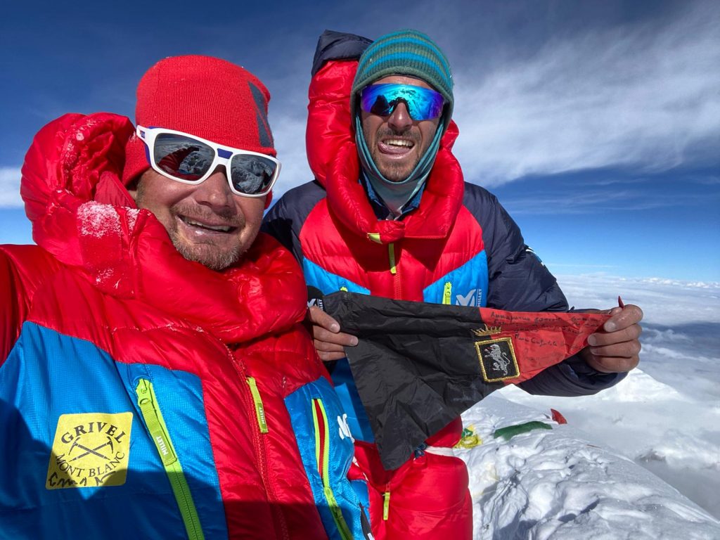Marco Camandona e Pietro Picco in vetta al Dhaulagiri. Foto archivio Marco Camandona