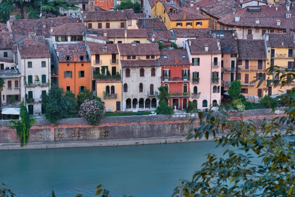 Fiume Adige - Foto Alessandro Carrarini @Unsplash