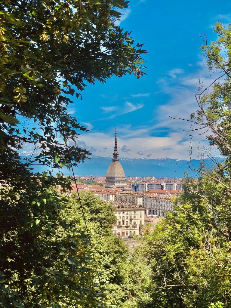 Salita al Museo Nazionale della Montagna, Torino - Foto Andrea Motta @Unsplash