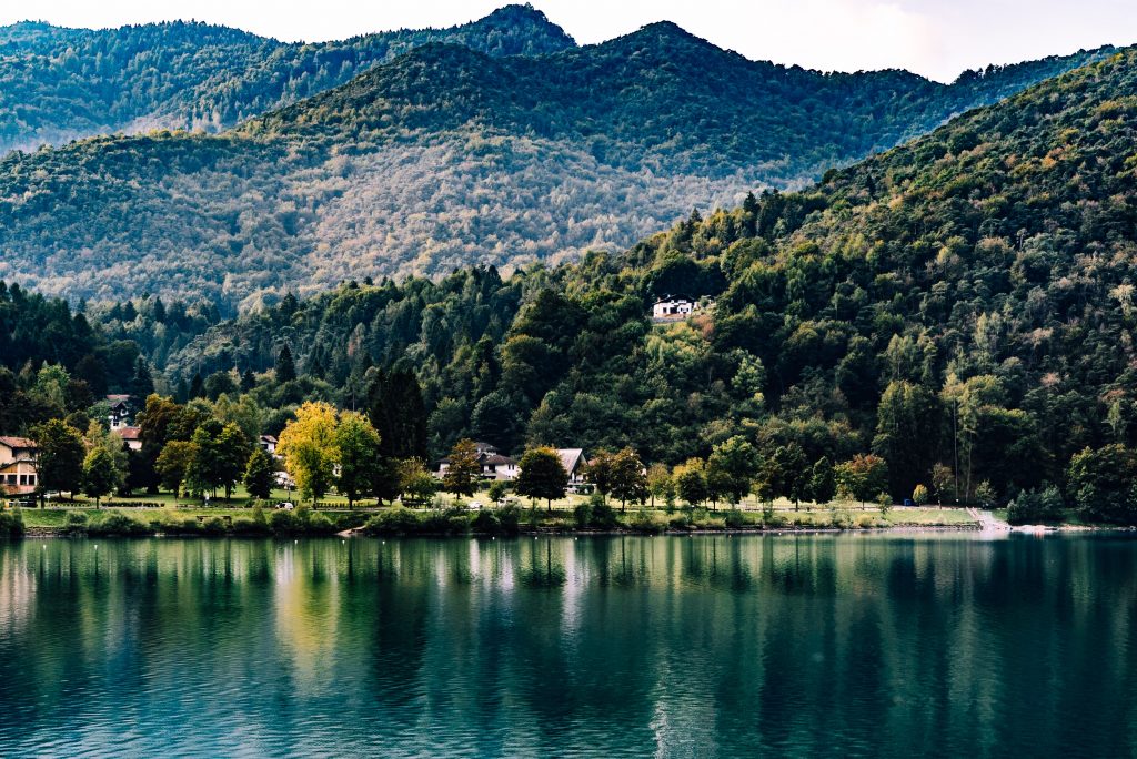 Lago di Ledro - Foto Luca Santoro @Unsplash