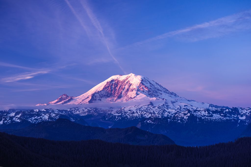 Mount Rainier - Foto Lucas Davies @Unsplash
