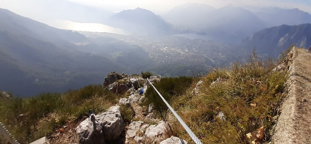 Lavori sulla Gamma 1 - Foto FB Gruppo Alpinistico GAMMA Lecco