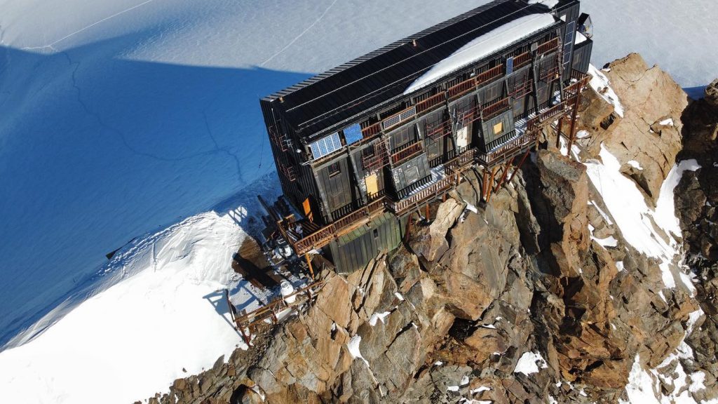 Capanna Margherita - Foto FB Rifugi Monterosa
