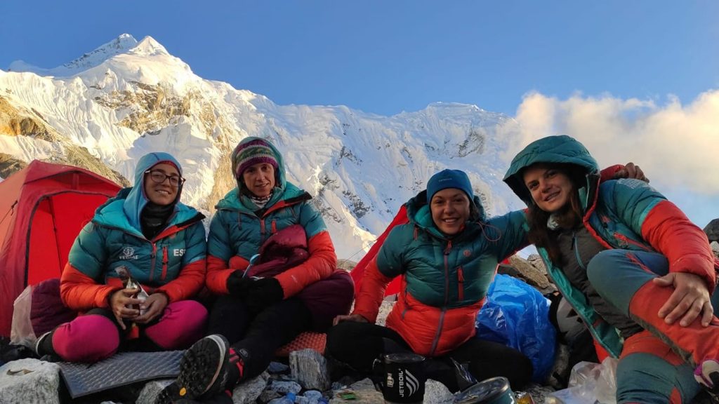 Foto Equipo Femenino de Alpinismo