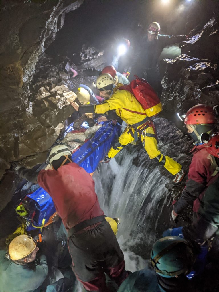 Foto South & Mid Wales Cave Rescue Team