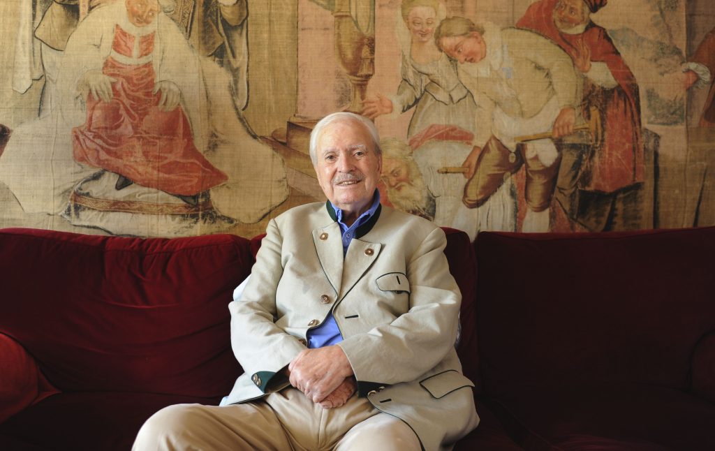 Maurice Herzog nel 2011.  Photo by Antoine Breard/ABACAPRESS.COM - ANSA