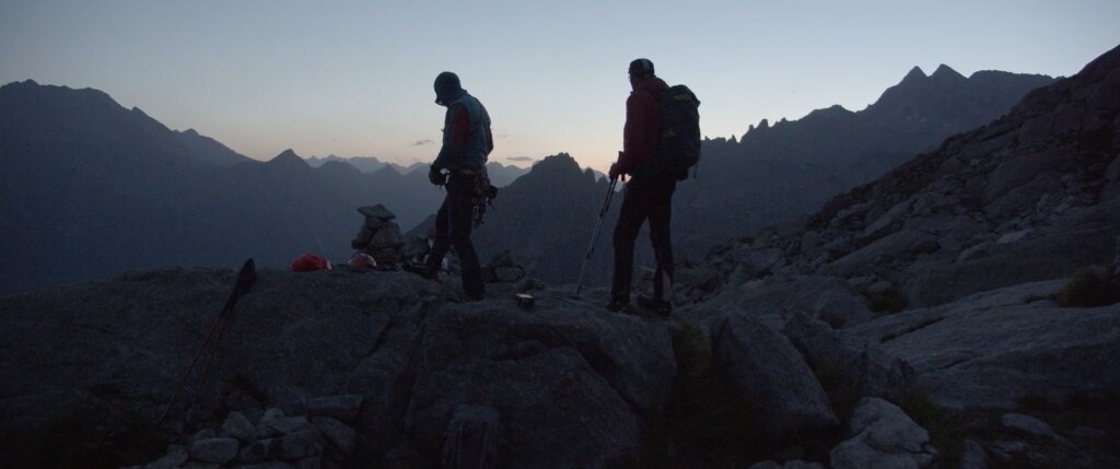 Un fotogramma dal docu-film "La bicicletta e il badile".