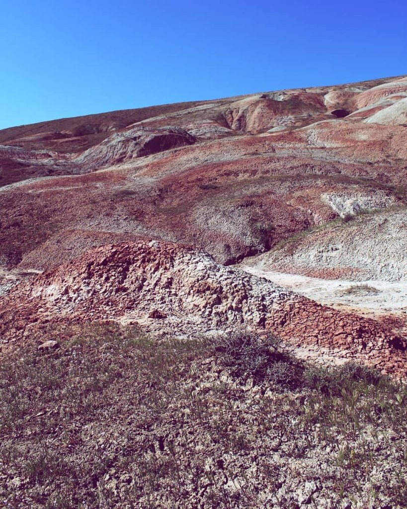 Candy Cane Mountain - Foto Instagram Shirin Shafiyeva (@shirinshafiyeva)
