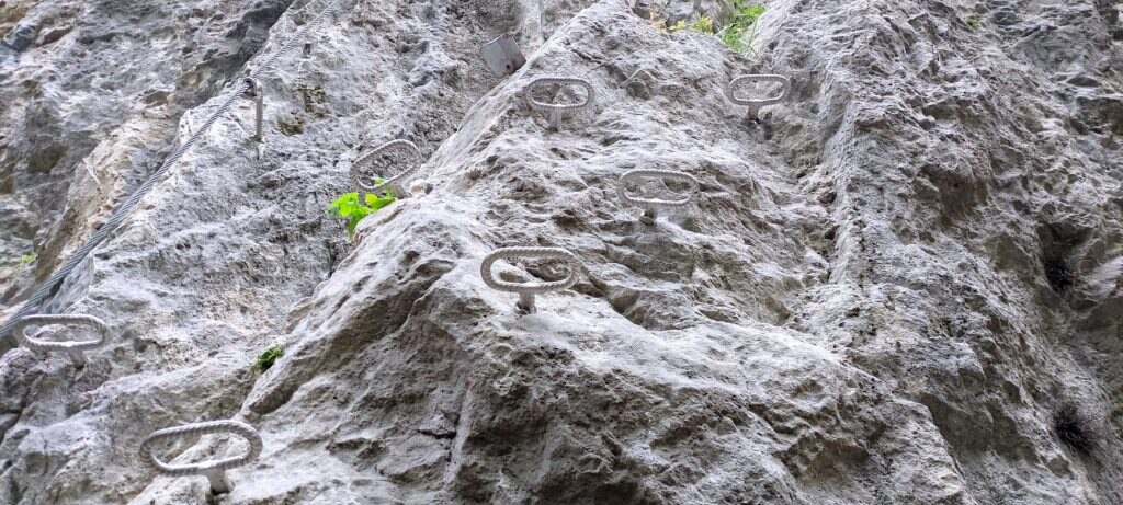La Ferrata dopo i lavori di riqualificazione - Foto FB Ferrata del Corno Rat