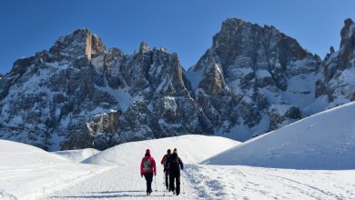 Photo of Cinque itinerari con le ciaspole per vivere la magia delle Dolomiti in inverno