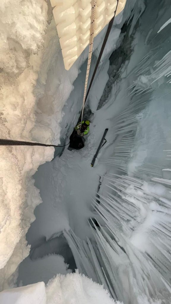 Crepaccio - Immagine repertorio Soccorso Alpino VDA