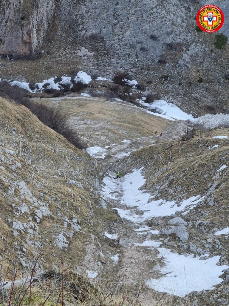 Foto FB Soccorso Alpino e Speleologico Marche - CNSAS