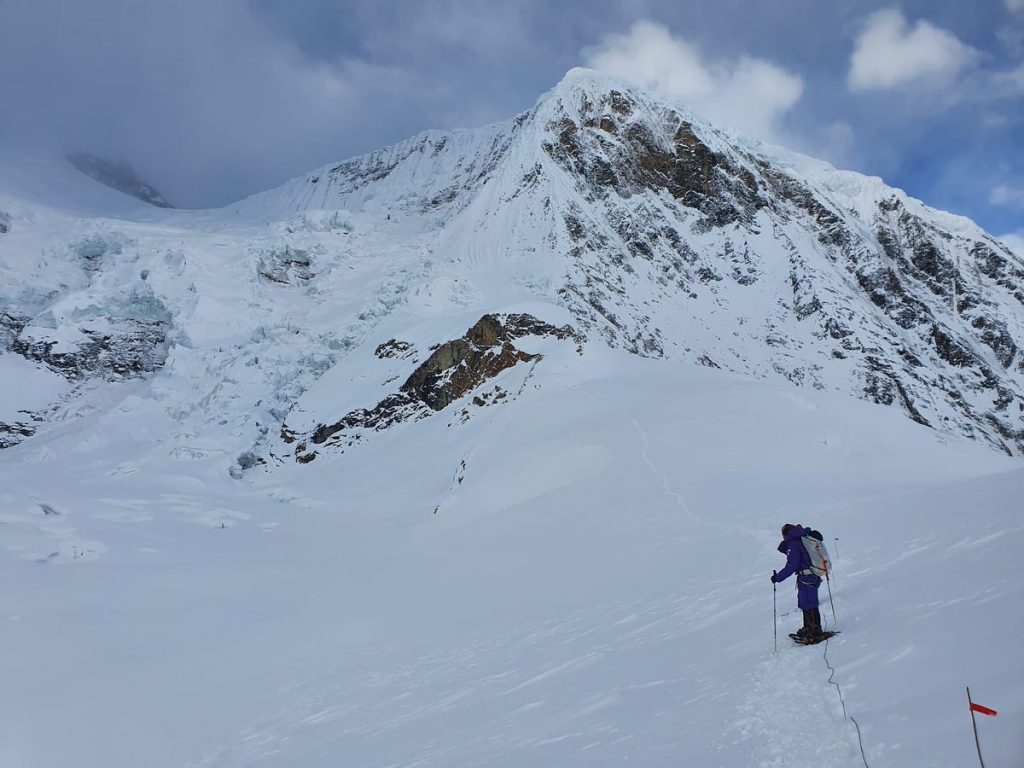 Manaslu. Foto via Alex Txikon.
