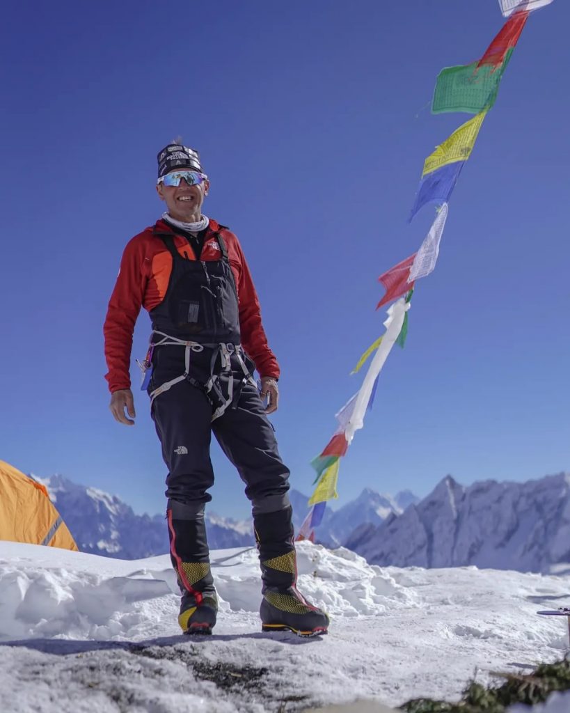 Manaslu. Foto via Simone Moro