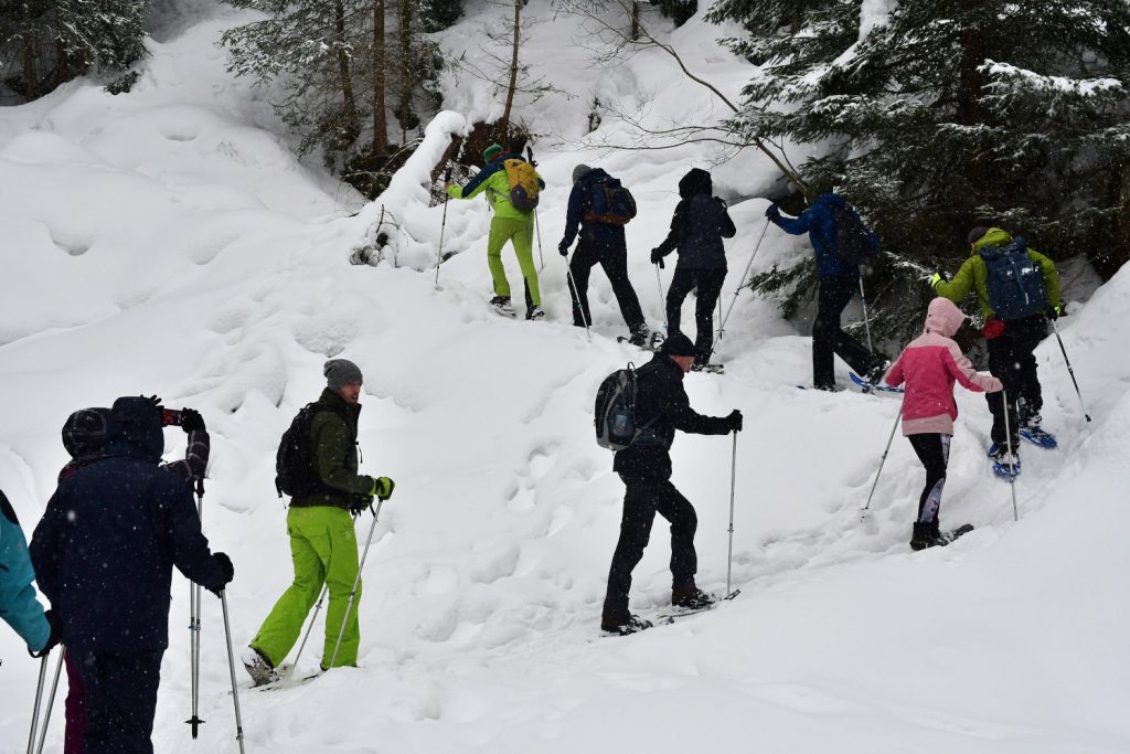 Ciaspolata in Valle di Tures (Alto Adige), foto SA