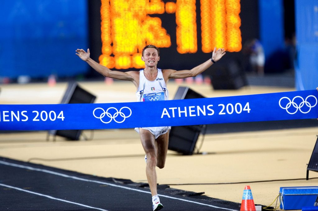 Stefano Baldini alle Olimpiadi di Atene nel 2004, Foto Ansa
