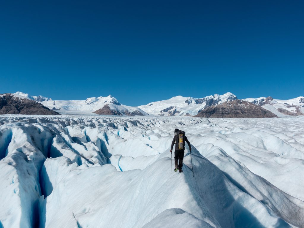 In esplorazione del Campo de Hielo Norte. Foto arch. Luca Schiera