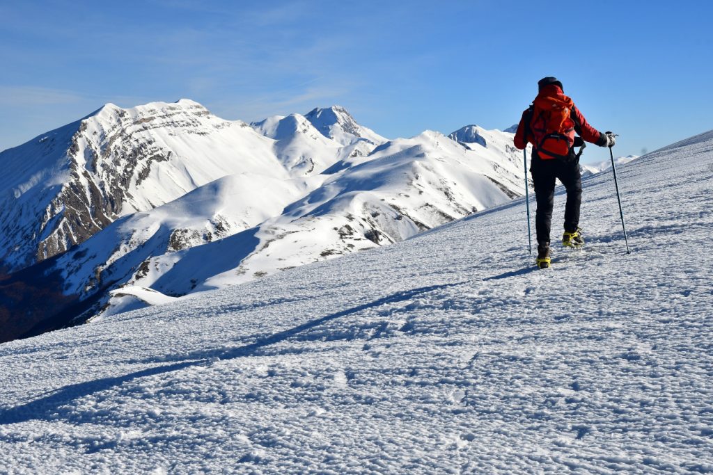 Neve ghiacciata sul Monte San Franco, foto SA