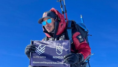 Photo of Antartide: Nirmal Purja raggiunge il Polo Sud e scala il Monte Vinson