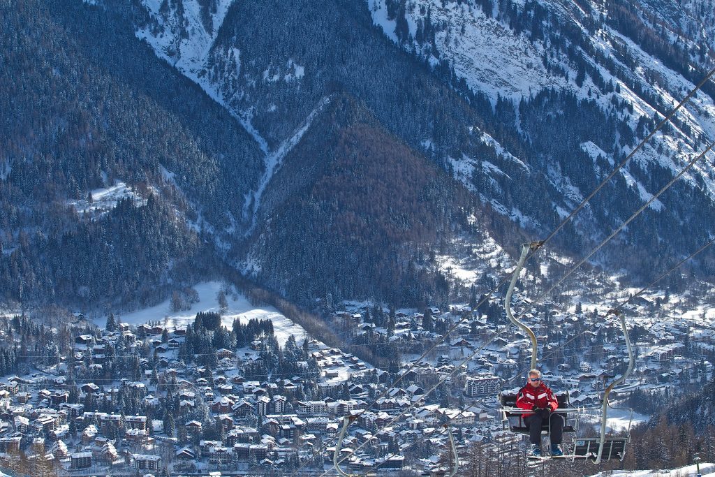 Courmayeur - Foto Unsplash @Marcus Löfvenberg