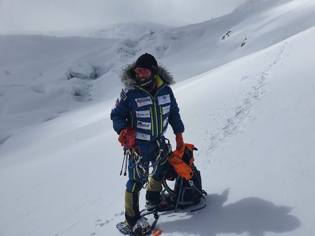 Manaslu. Foto @ Alex Txikon