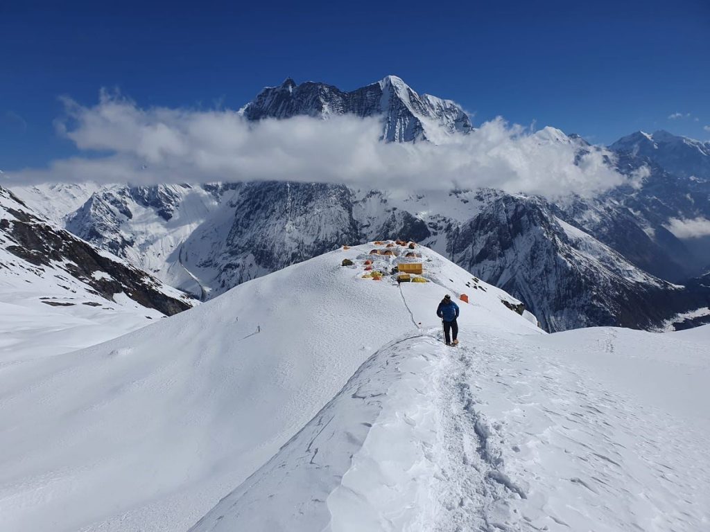 Manaslu. Foto @ Alex Txikon