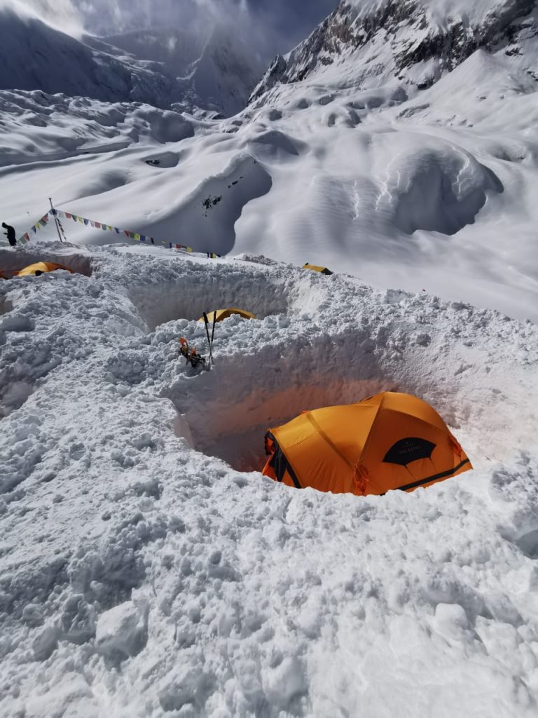 Manaslu. Foto @ Simone Moro