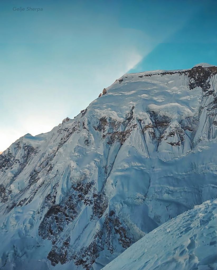 Invernale Cho Oyu 2021-22. Foto Gelje Sherpa 