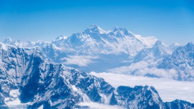 Photo of Stiamo perdendo anche il ghiacciaio più alto dell’Everest
