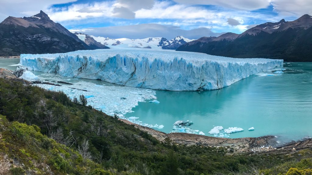 Perito Moreno, Hielo continental patagonico. Foto Unsplash @Biger Strahl
