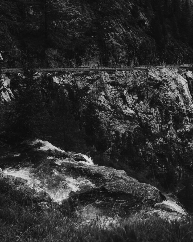 Cascate del Toce - Foto Unsplash @Kars van Gool