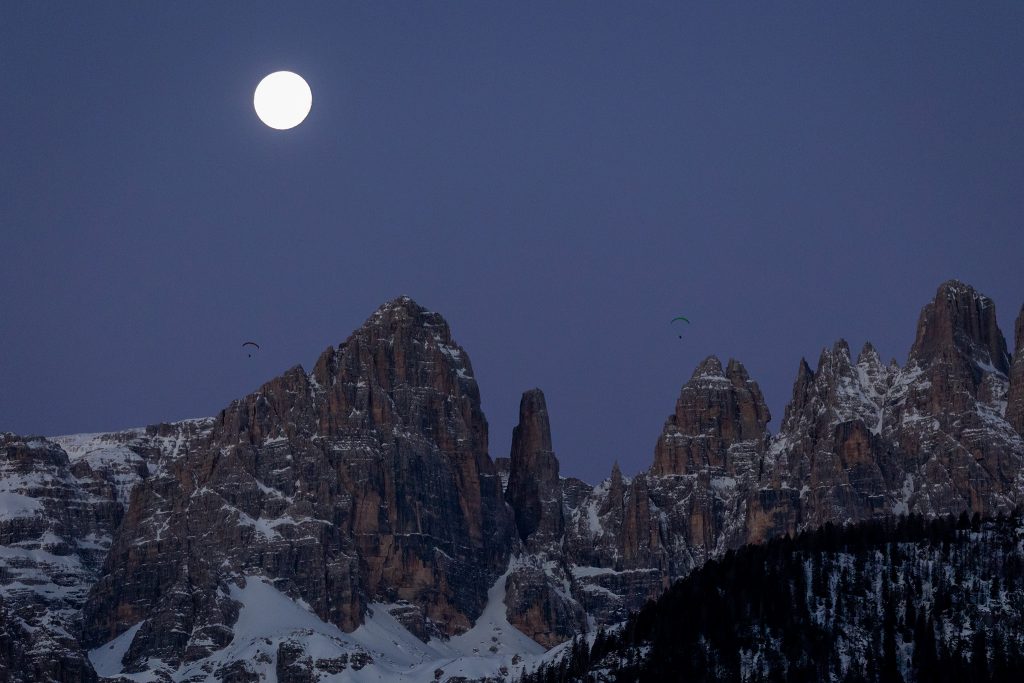Vele in volo verso il punto esatto - Foto Filippo Frizzera