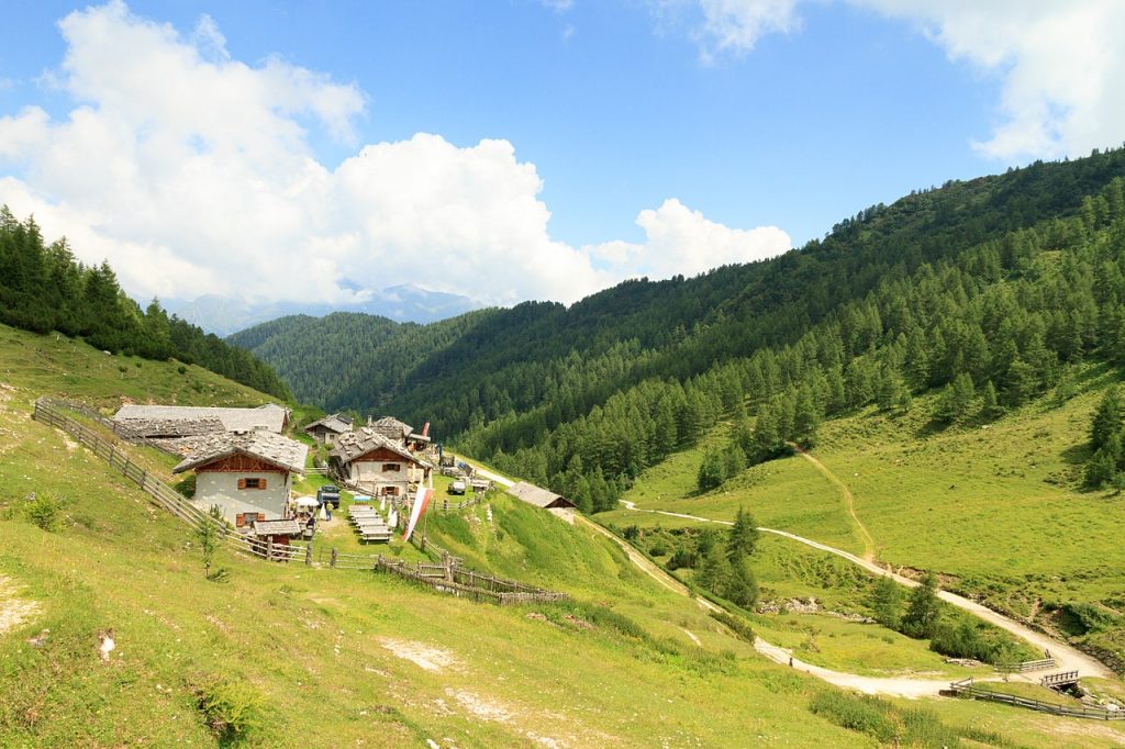 Prati a Vipiteno - Foto Wikimedia Commons @Matthias Süßen