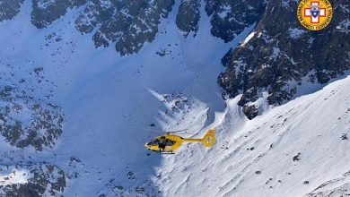 Photo of Valtellina, alpinista scivola e muore sommerso dalla neve
