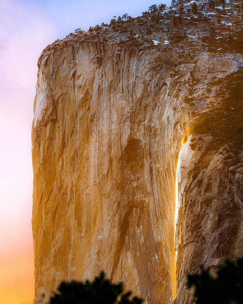 Firefall 2022 - Foto Instagram Charlie McClain (@cmcclainphoto)