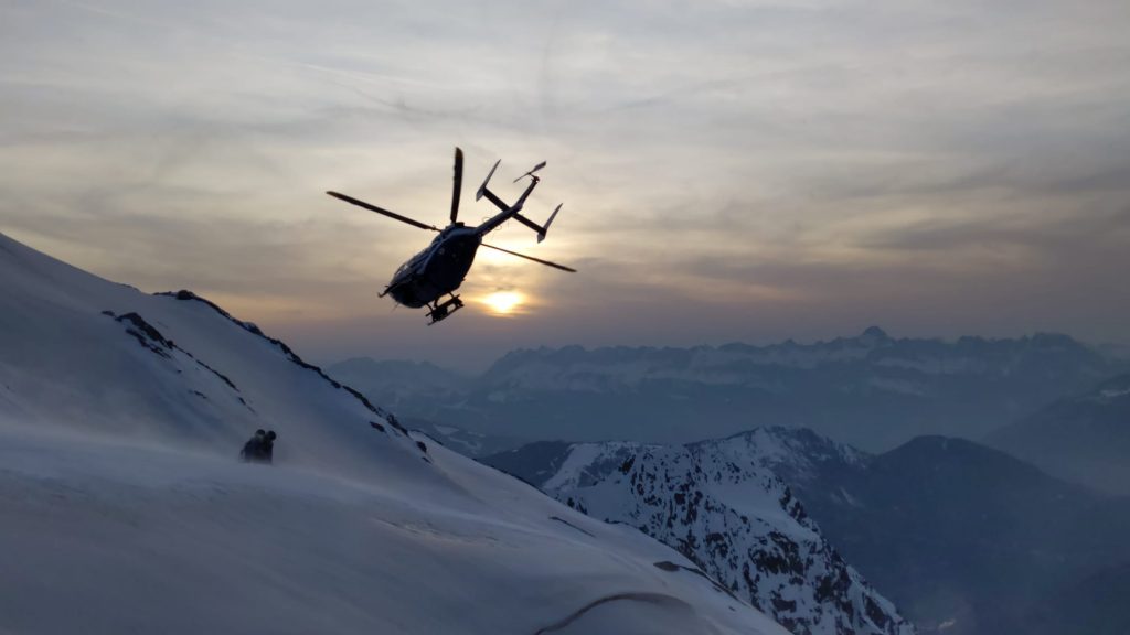 Foto dell intervento. Via PGHM Chamonix