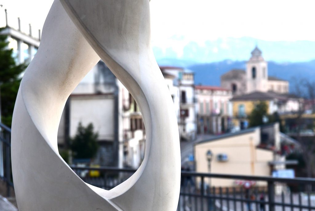 Lettomanoppello dal Giardino delle sculture