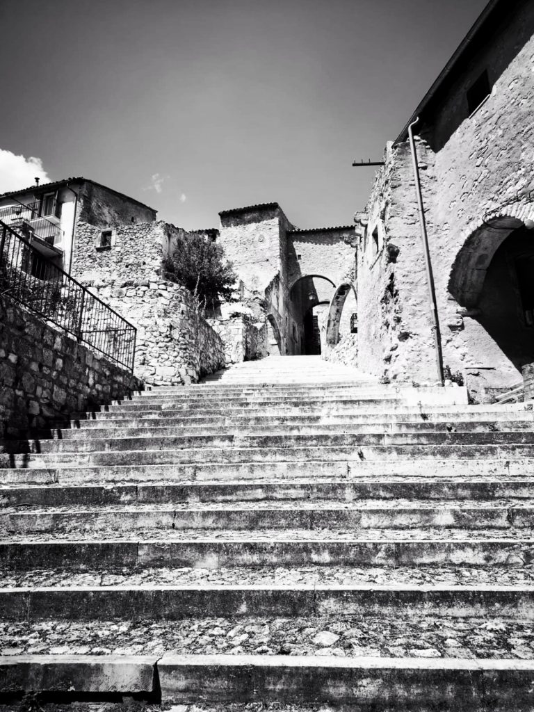 Navelli (AQ) - Foto Wikimedia Commons @Alessia Vallese