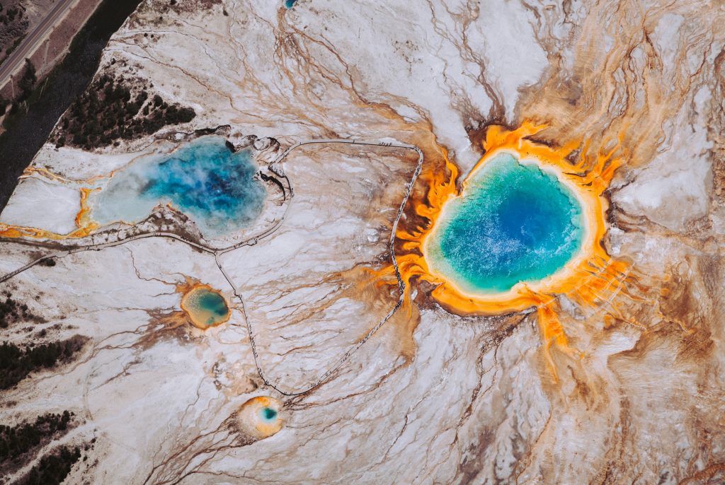 Parco di Yellowstone - Foto Unsplash @Chris Leipelt