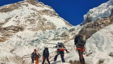 Photo of Himalaya, la stagione è iniziata: alpinisti in arrivo e sherpa già al lavoro sulle montagne
