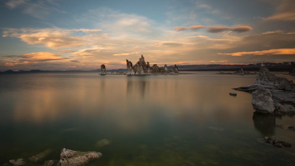 Mono Lake - Foto Unsplash @Stephen Leonardi