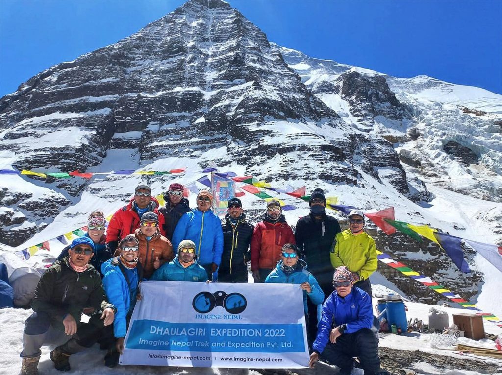 Ła spędzone Dhaulagiri 2022 di Mingma G. Sherpa