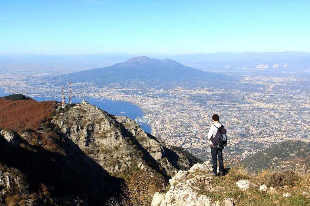 Monte Faito - Foto Wikimedia Commons @Anila amataj