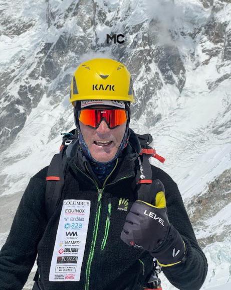 Marco Confortola al Kangchenjunga - Foto FB Marco Confortola - Mountain Guide & Alpinista & Formatore
