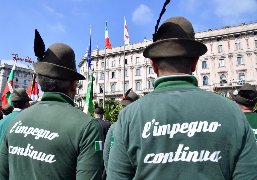 Alpini in piazza Duomo, alla 92ma Adunata nazionale degli Alpini, a Milano, che festeggiava i 100 anni dell